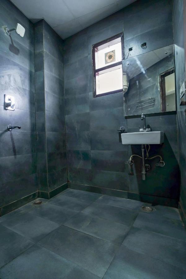 ניו דלהי Hotel Red Snapper Couple Friendly At West Delhi מראה חיצוני תמונה